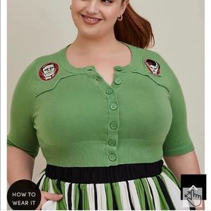 TORRID Universal Monsters Bride of Frankenstein Cropped Shrug Sweater 2X…